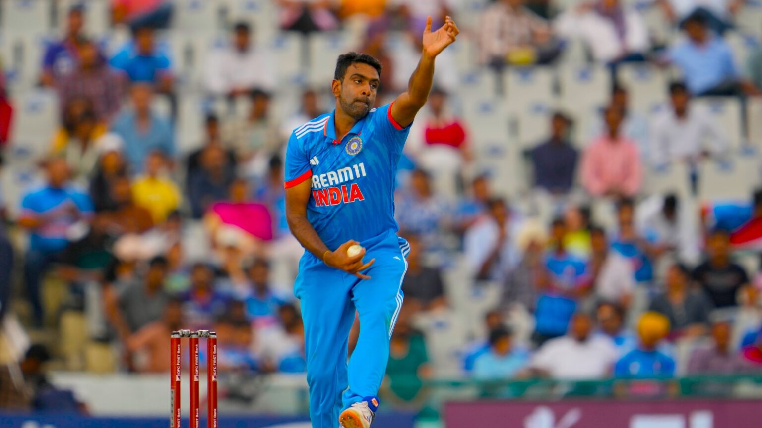 Ravichandran Ashwin will play for the Sydney Thunder in the upcoming season of the Big Bash League. (PHOTO: AP)