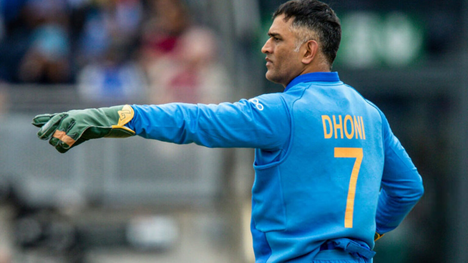 Dhoni Inspires Students with His Comeback Mantra: ‘Hard Work After Exhaustion Defines You’