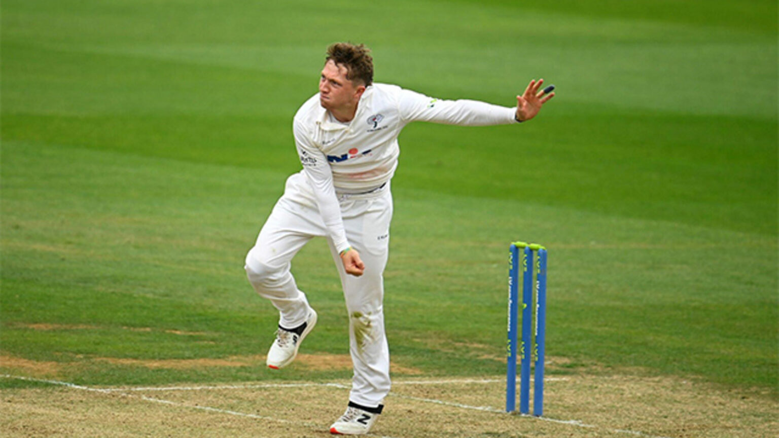 England Spinner Dom Bess Signs New Multi-Year Deal with Yorkshire