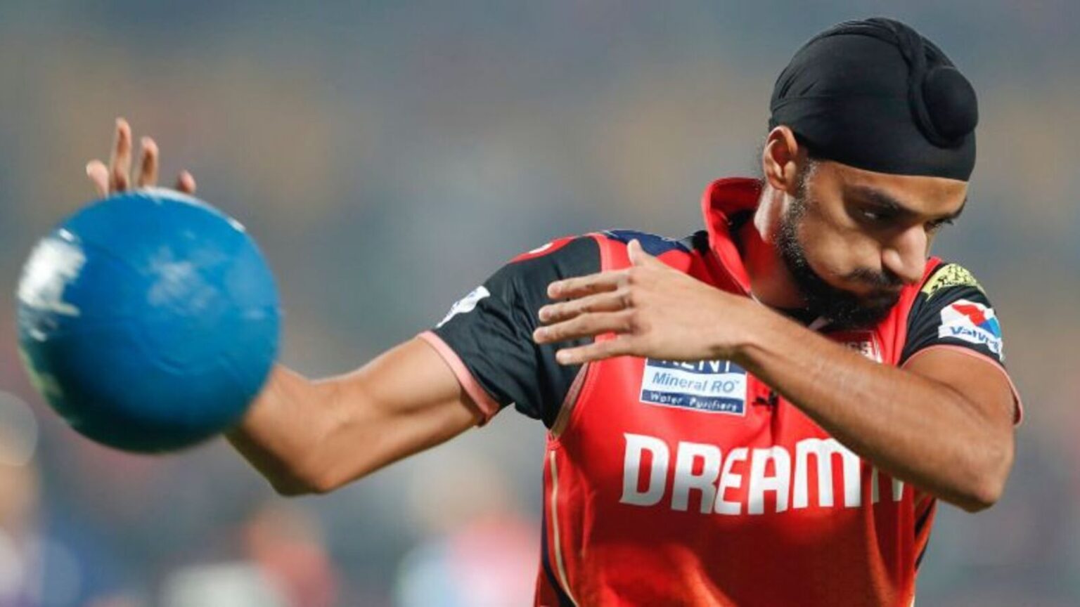 Ambati Rayudu Calls for Arshdeep Singh to Reduce Short Balls After Poor Performance Against LSG Ambati Rayudu Calls for Arshdeep Singh to Reduce Short Balls After Poor Performance Against LSG