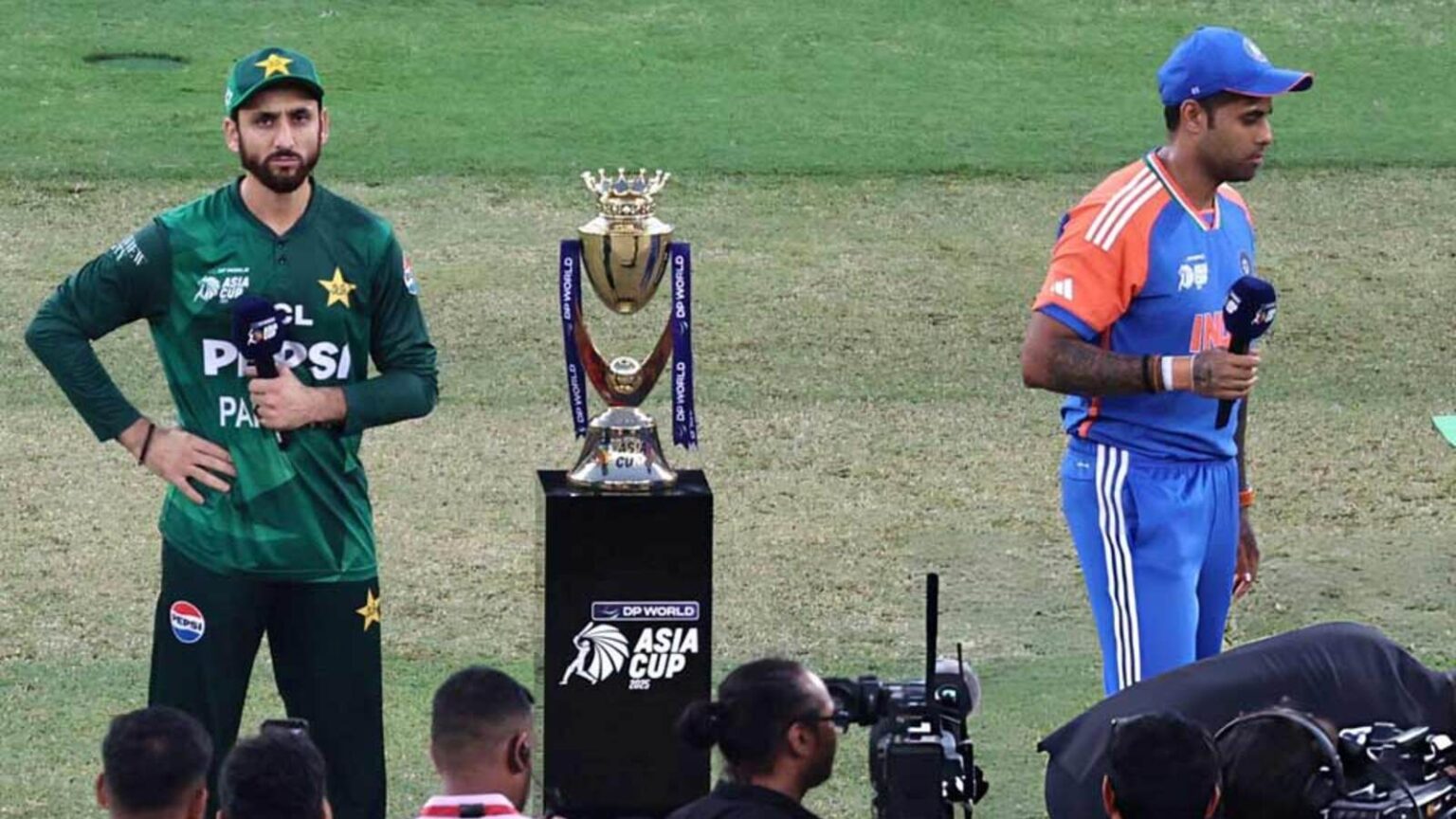 Salman Ali Agha Reflects on the Asia Cup 2025 Handshake Incident: 'I Didn't Expect It to Escalate'