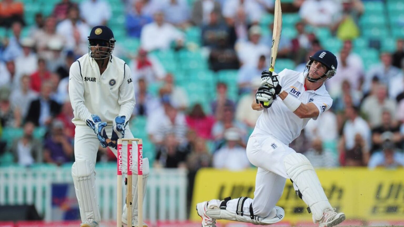 3 Cricketers Who Excel at the Switch Hit