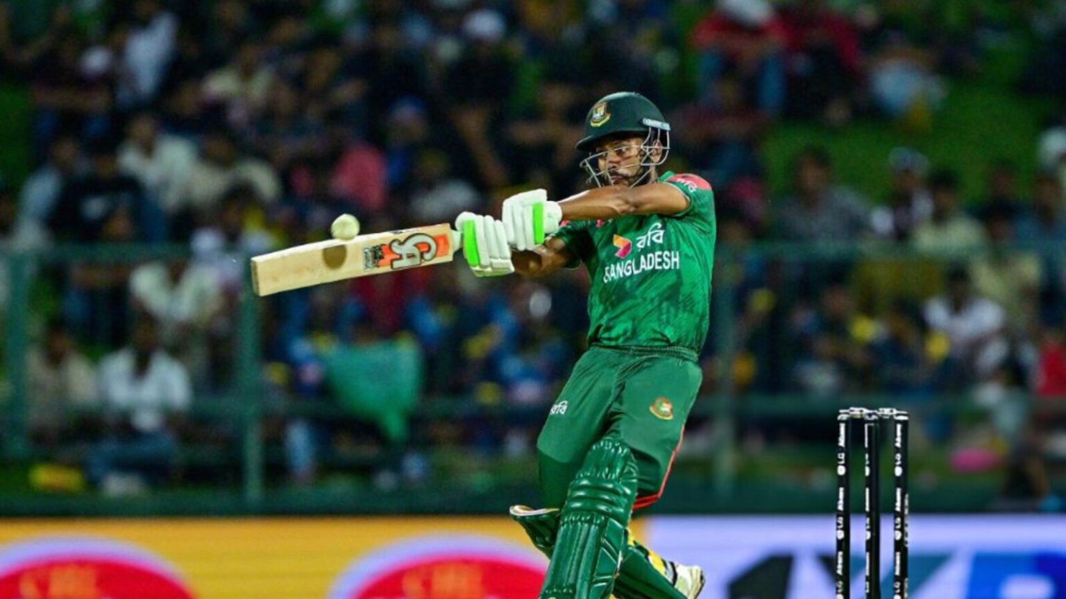 BAN vs AUS: Bangladesh Captain Mehidy Hasan Miraz Admitted to Hospital After Head Injury