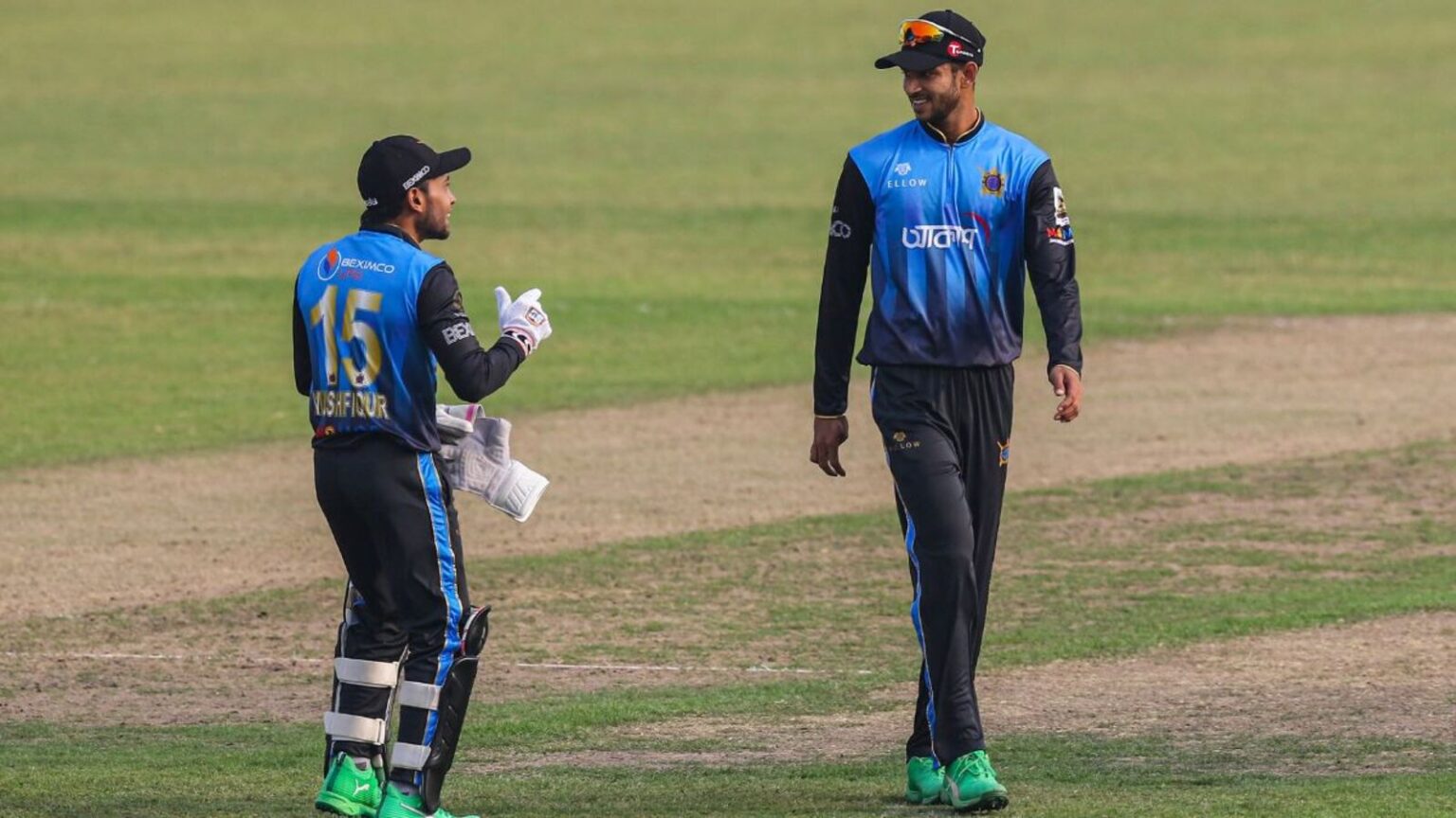 Bangladesh Cricketer Nayeem Hasan Claims Police Assault; Mushfiqur Rahim and Tamim Iqbal Call for Justice