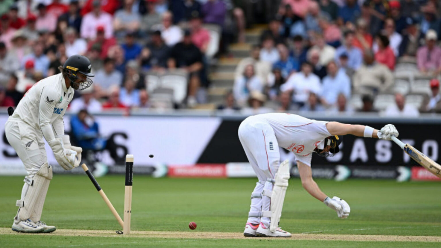 ENG vs NZ 2026: Vaughan and Hussain Critique Lord's Pitch After Day 2
